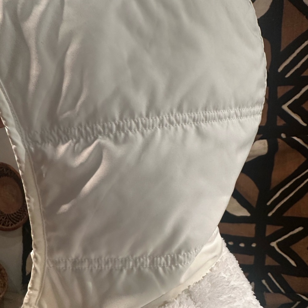 Patagonia Reversible White Fleece Vest-Jacket, Small - Picture 6 of 10
